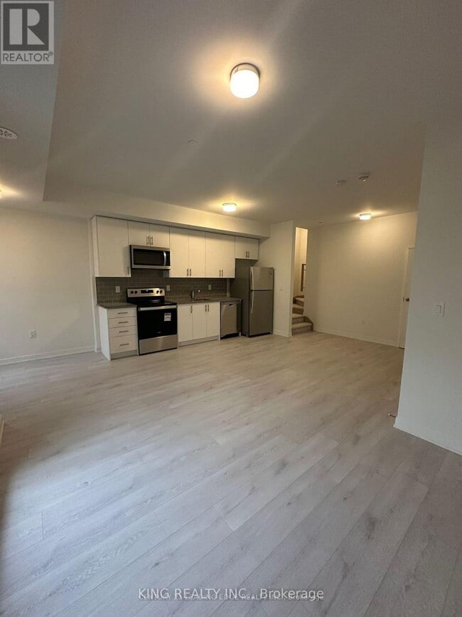 Building Photo - 3409 Ridgeway Dr