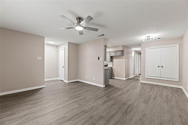 Foto del edificio - 1517 Trinity View St
