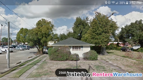 Primary Photo - 2570 Broadway St