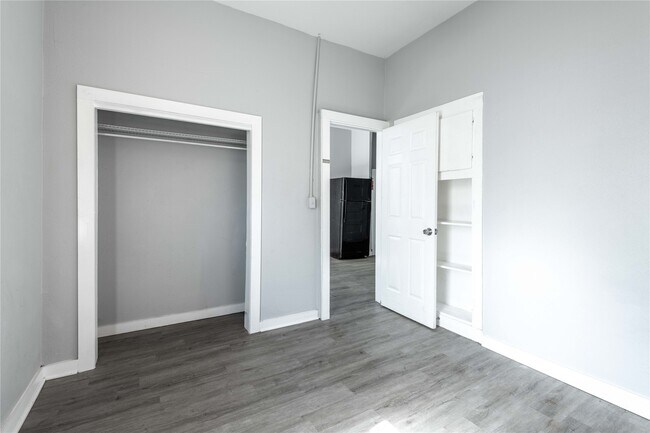 Foto del edificio - 1508 J H Clouser St