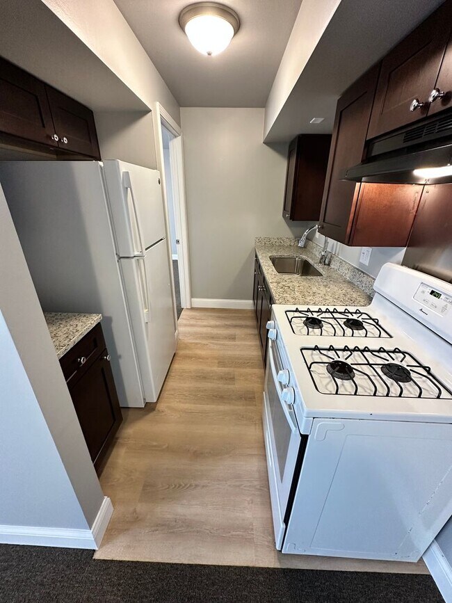 Foto del edificio - 207 E 37th Ave