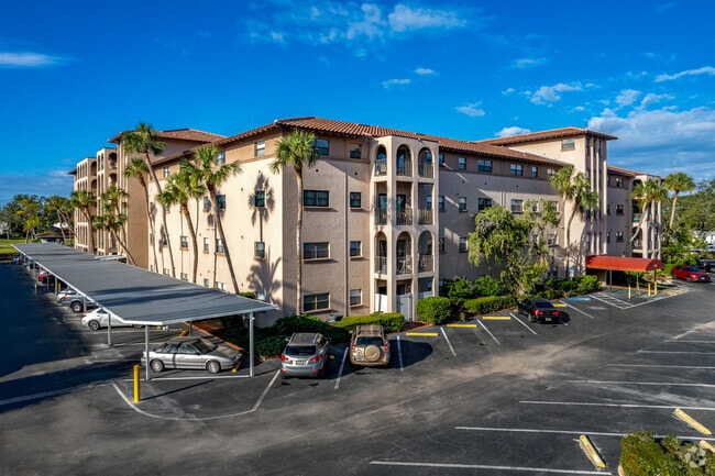 Golfview Condominiums