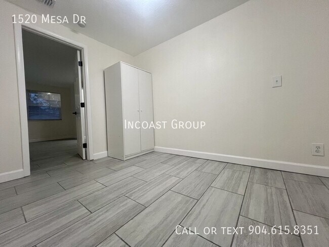 Foto del edificio - Welcome home to this stunning 5-bedroom, 3...
