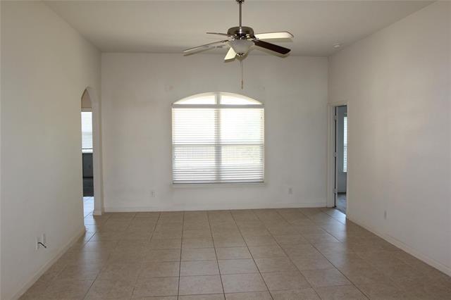 Foto del edificio - 1849 Olive Ln