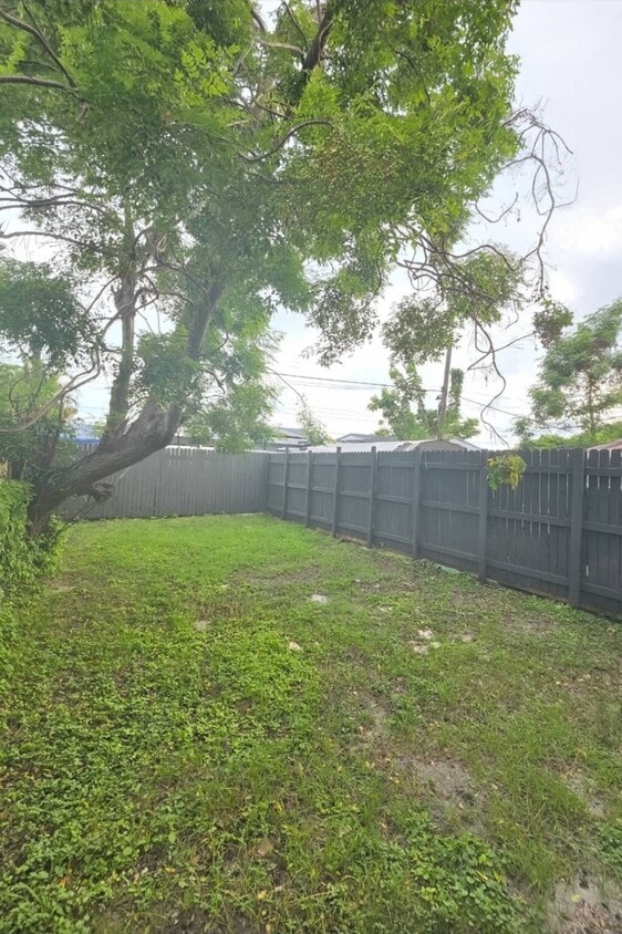 Primary Photo - 3216 SW 23rd Terrace