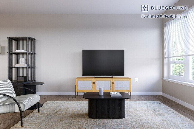 Foto del edificio - 2690 152nd Ave NE