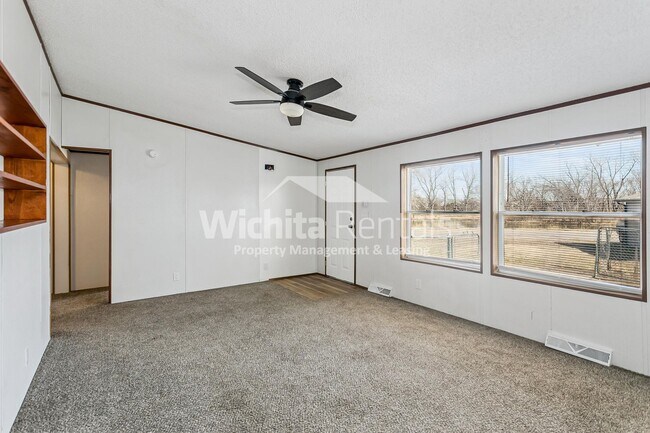 Foto del edificio - 3315 W Fernwood St