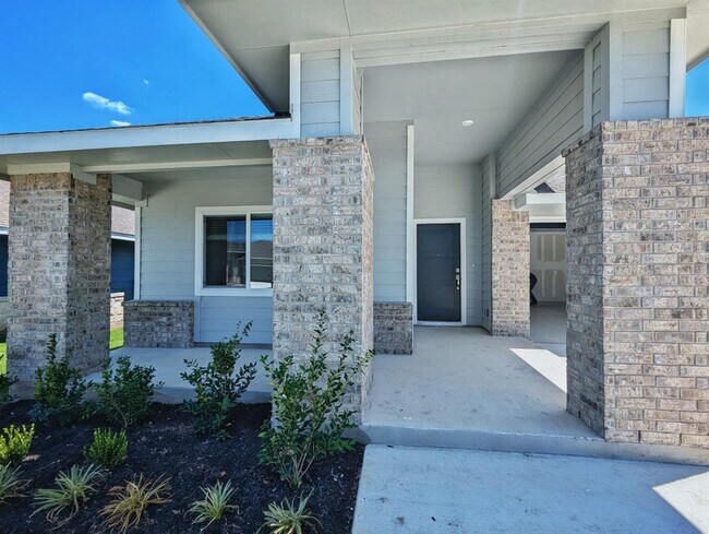 Building Photo - 360 Jeffers