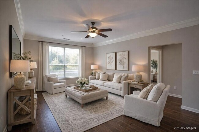 Foto del edificio - 10 Perimeter Summit Blvd