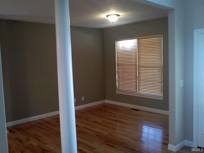 Building Photo - 2838 E Creeks Edge Dr