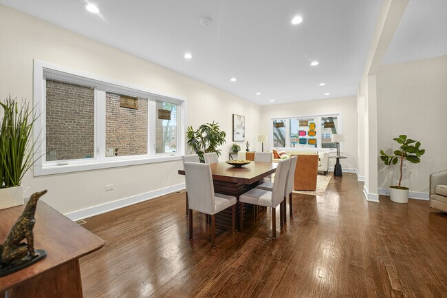 Foto del edificio - 2541 N 76th Ave