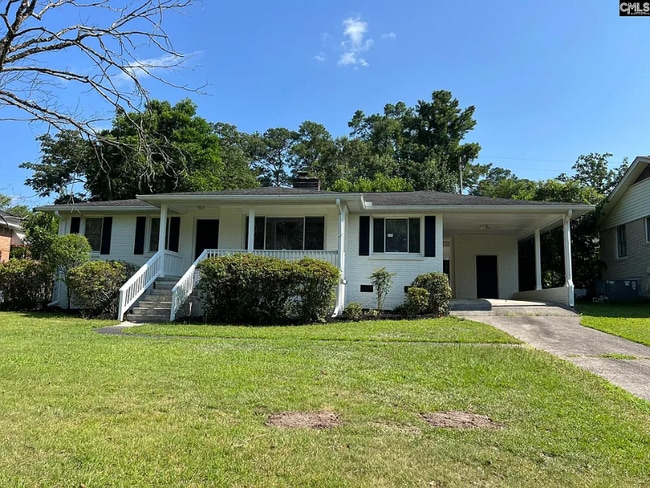 Building Photo - 3042 Beechaven Rd