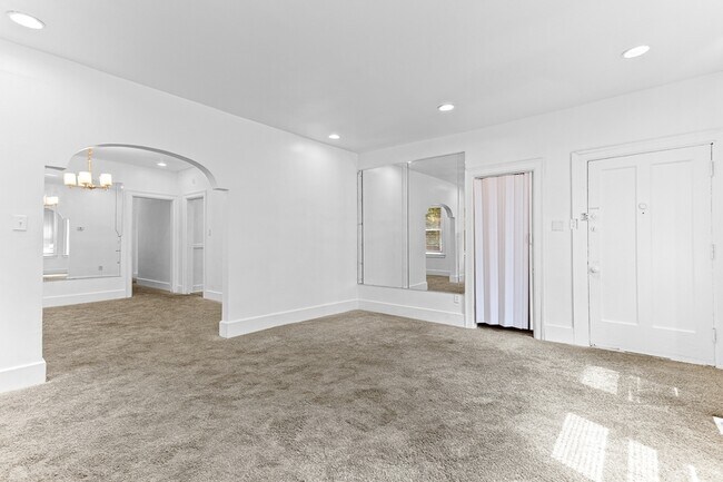 Foto del edificio - 2964 Leslie St