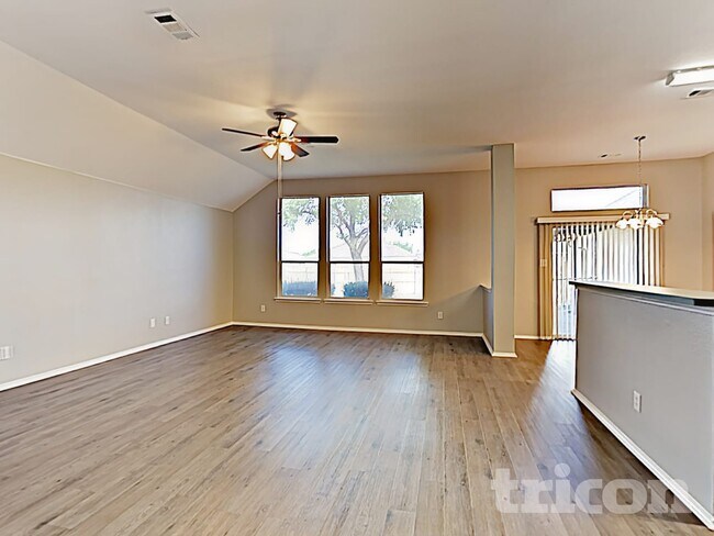 Building Photo - 2109 Pecan Creek Dr