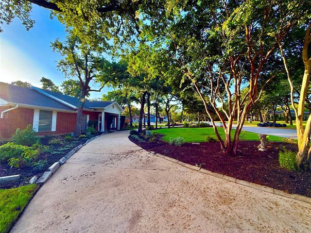 Building Photo - 5100 Oak Timbers Ct