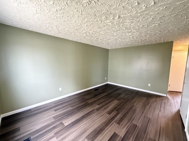 Photo - 122 Hathaway St House