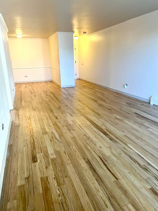 Foto del edificio - 4600 E Asbury Cir