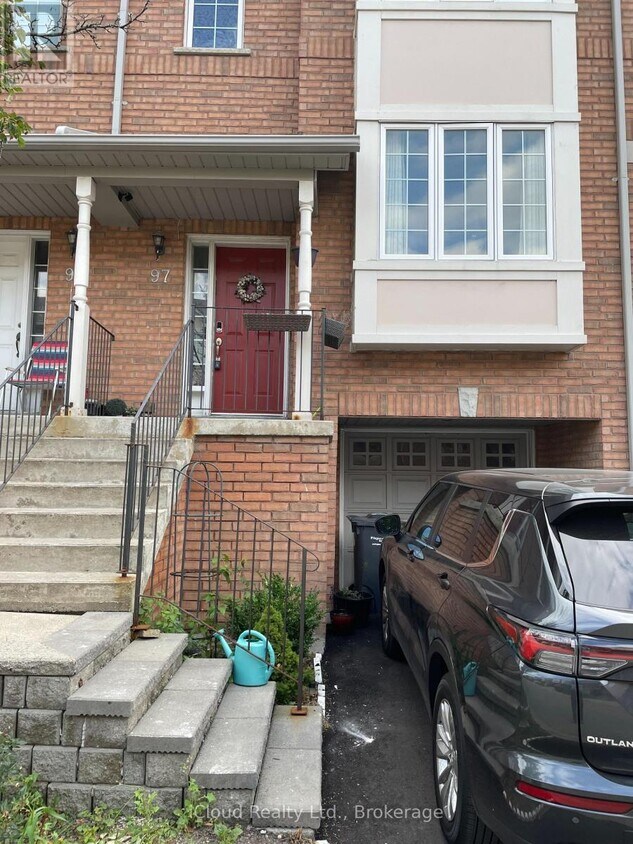 Photo principale - 80 Acorn Pl