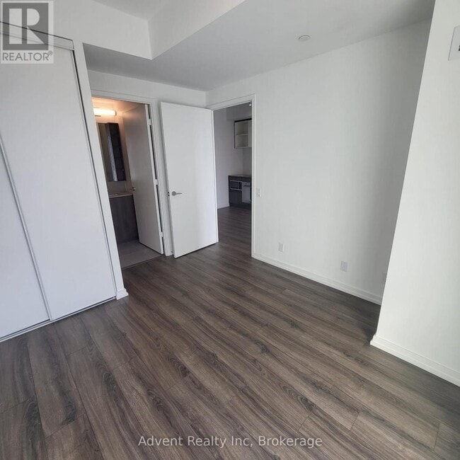 Photo du bâtiment - 7890-7890 Jane St