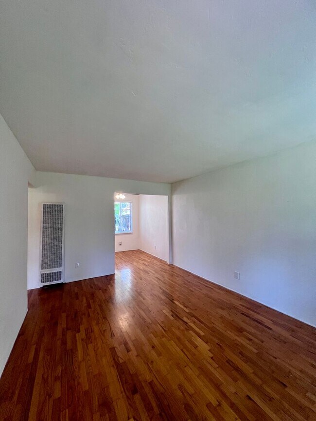 Foto del edificio - 1632 Diamond St