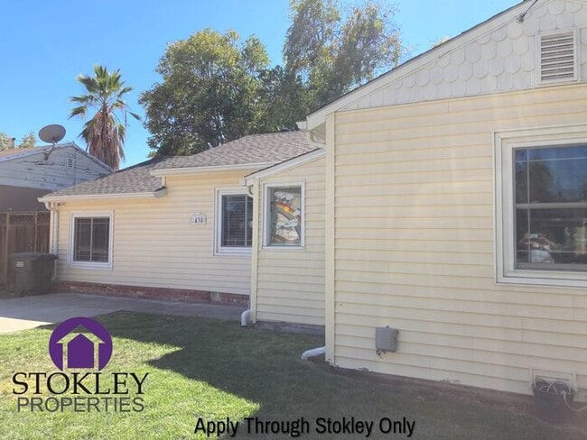 Photo - 2438 Upland Dr House