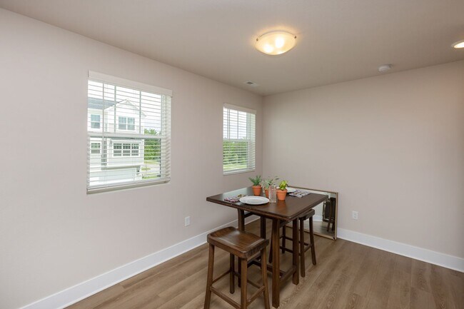 Foto del interior - Trestle Corner Townhomes