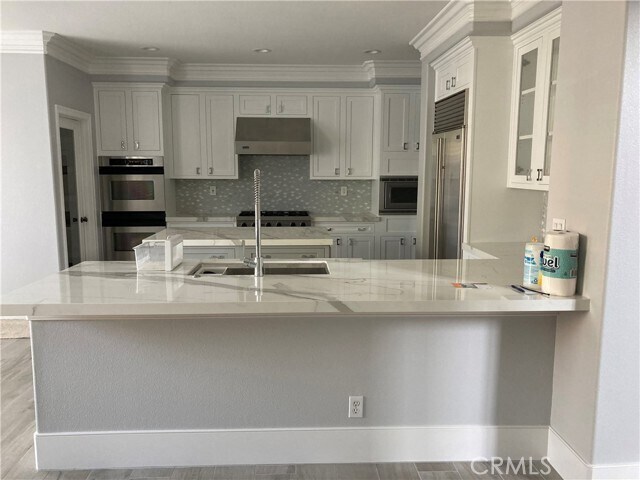 Foto del edificio - 631 Ridgeview Ct