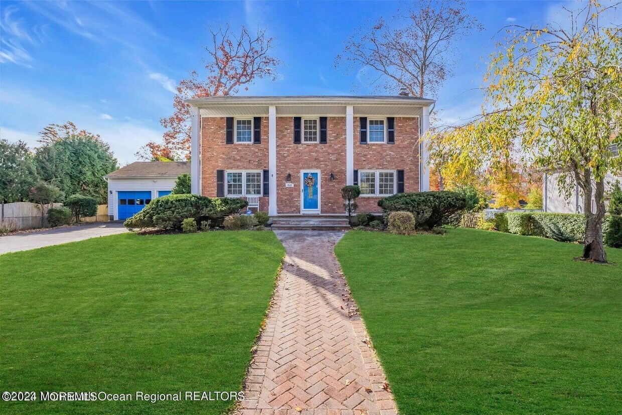 Foto principal - 608 Blanchard Pkwy
