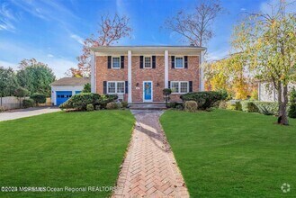 Building Photo - 608 Blanchard Pkwy