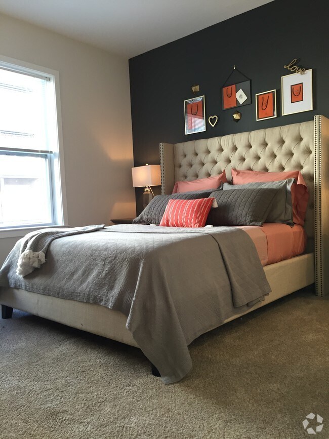 The Station at Lyndhurst Rentals Lyndhurst, NJ