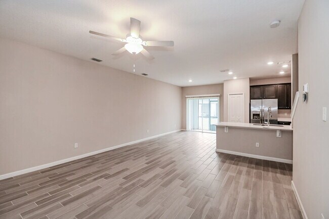 Building Photo - 368 Cherry Ridge Dr