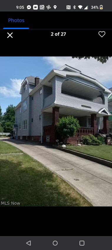 Building Photo - 2953 E 128th St