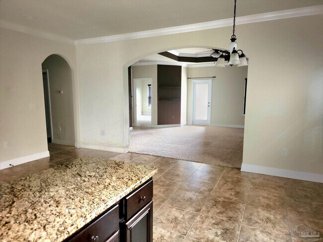 Building Photo - 6300 Ladera Trail