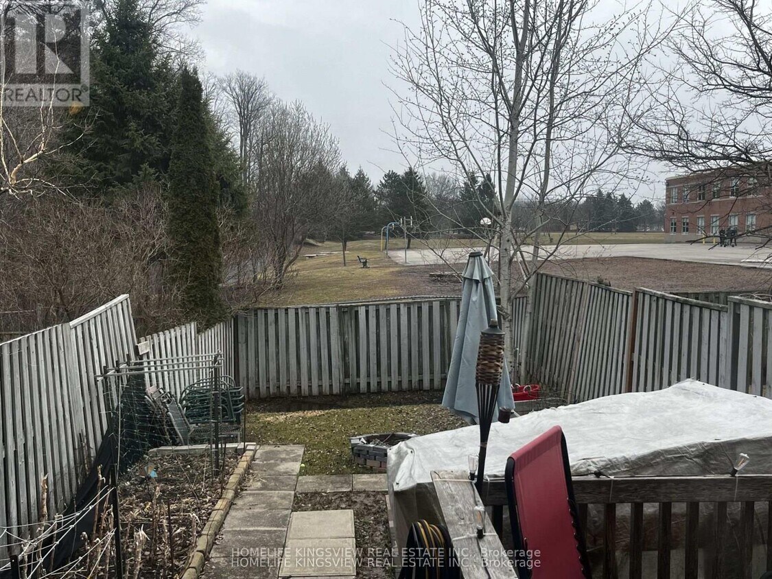 Photo du bâtiment - 79 Cashel Ct