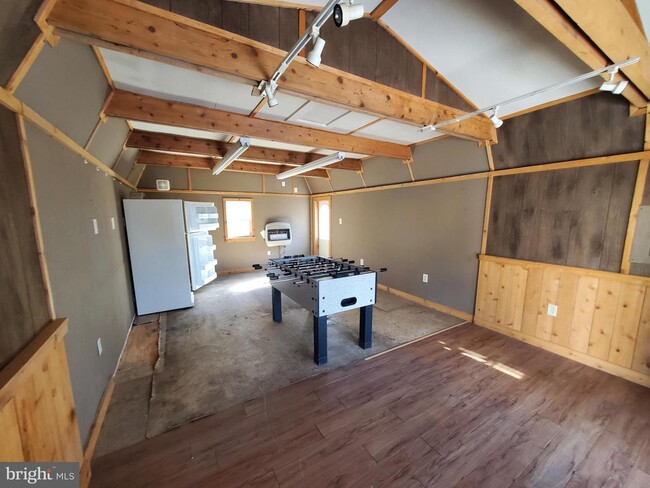 Building Photo - 6165 Morris Rd