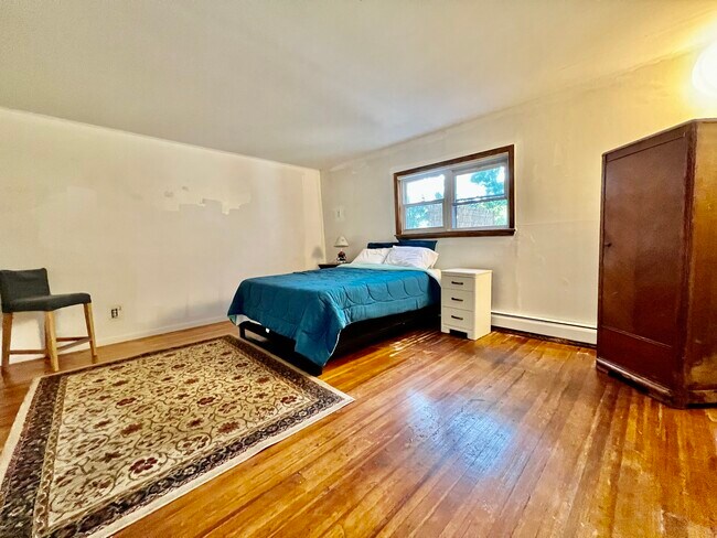 Foto del edificio - 2 Main St