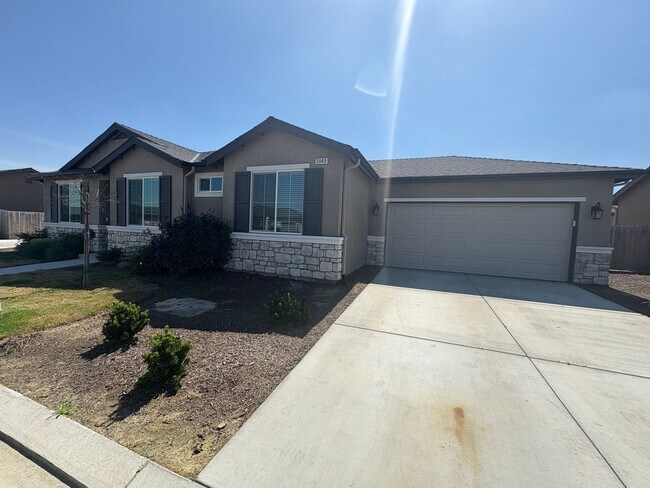 Building Photo - Arbor Gate home Available Now!