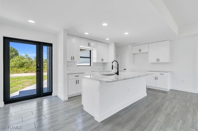 Building Photo - 2812 15th St SW