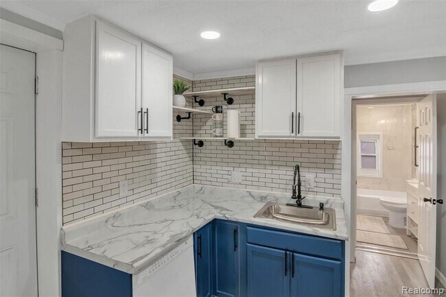 Foto del edificio - 20830 Westview Ave