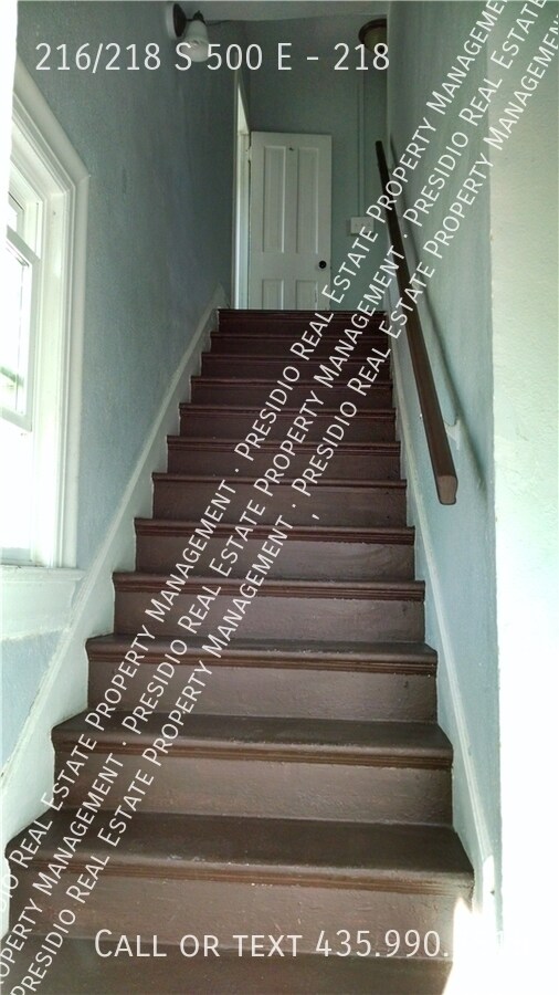 Building Photo - 216-218 S 500 E