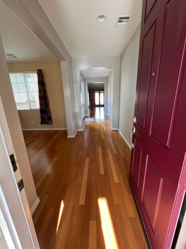 37142 Pergola Terrace, Palmdale, CA 93551 House Rental in Palmdale