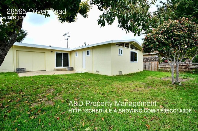Building Photo - 26565 Oliver Rd