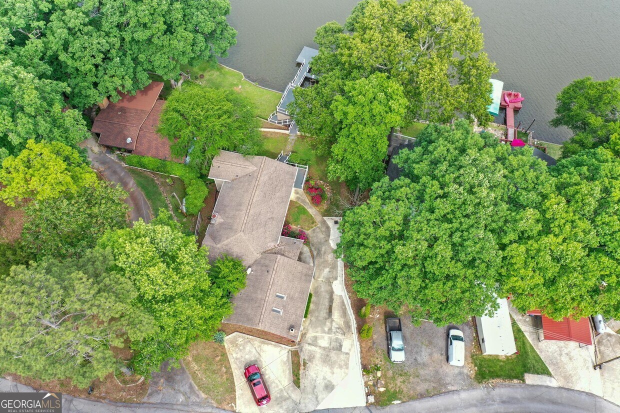 Primary Photo - 160 Birch Rd