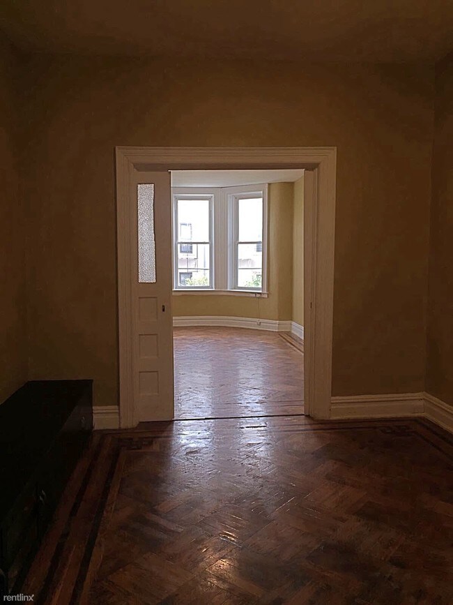 Foto del edificio - 6070 70th Ave