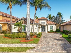 Building Photo - 9250 Veneto Pl