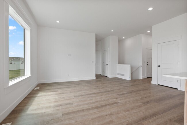Foto del edificio - Brand New Idaho Falls Twin Home | Move-In ...