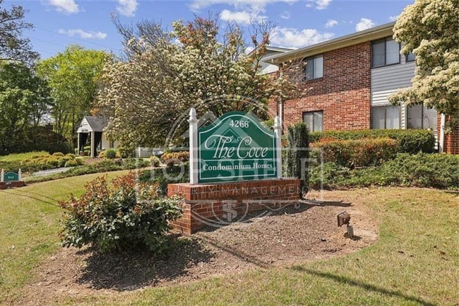 Photo - 4266 Roswell Rd NE Townhome
