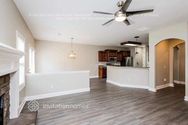 Building Photo - 1461 Lily Valley Dr