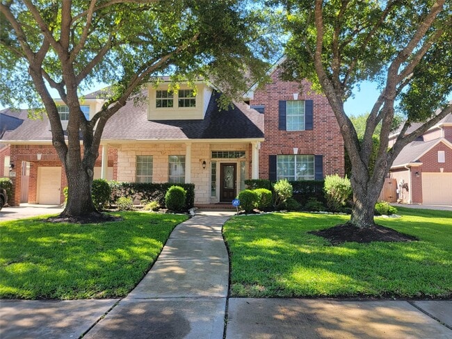 Building Photo - 22311 Claysprings Ln