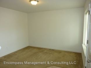 Building Photo - 20503 Brentwood Ave
